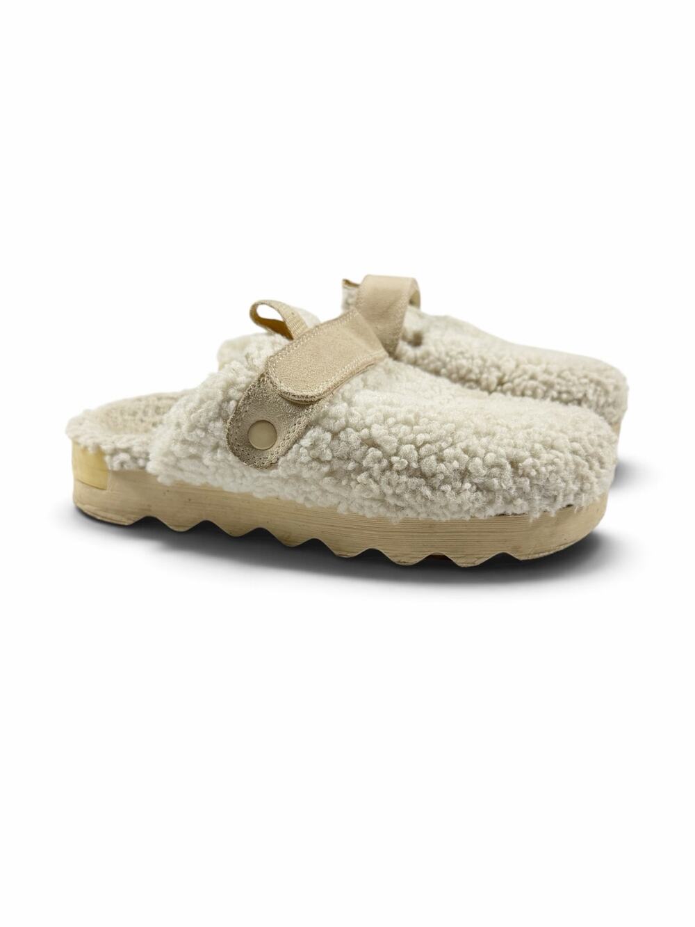 SOREL Viibe Cozy Clog Sherpa Faux Shearling Slip On Shoes Cream Women’s Size 7